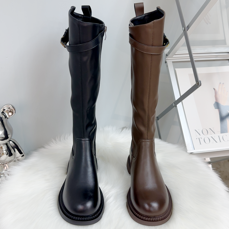 英伦风皮带扣侧拉链时装靴时尚棕色长靴平底大码高通骑士靴子加绒