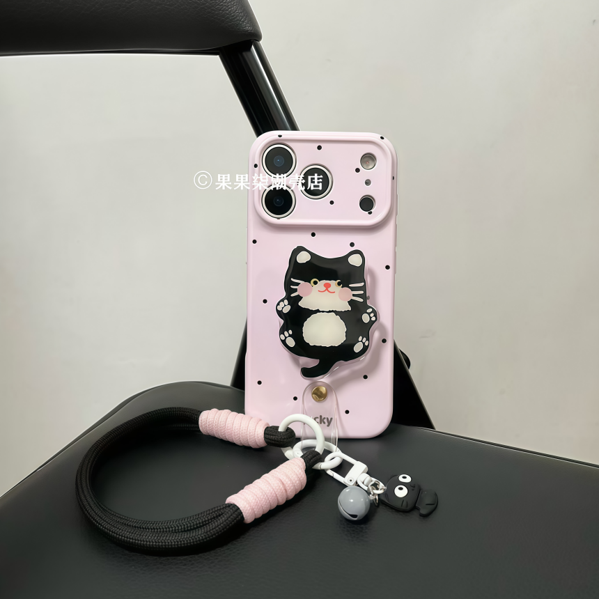 粉底小波点黑猫支架适用iPhone17ProMax手机壳苹果16腕带15/14/13