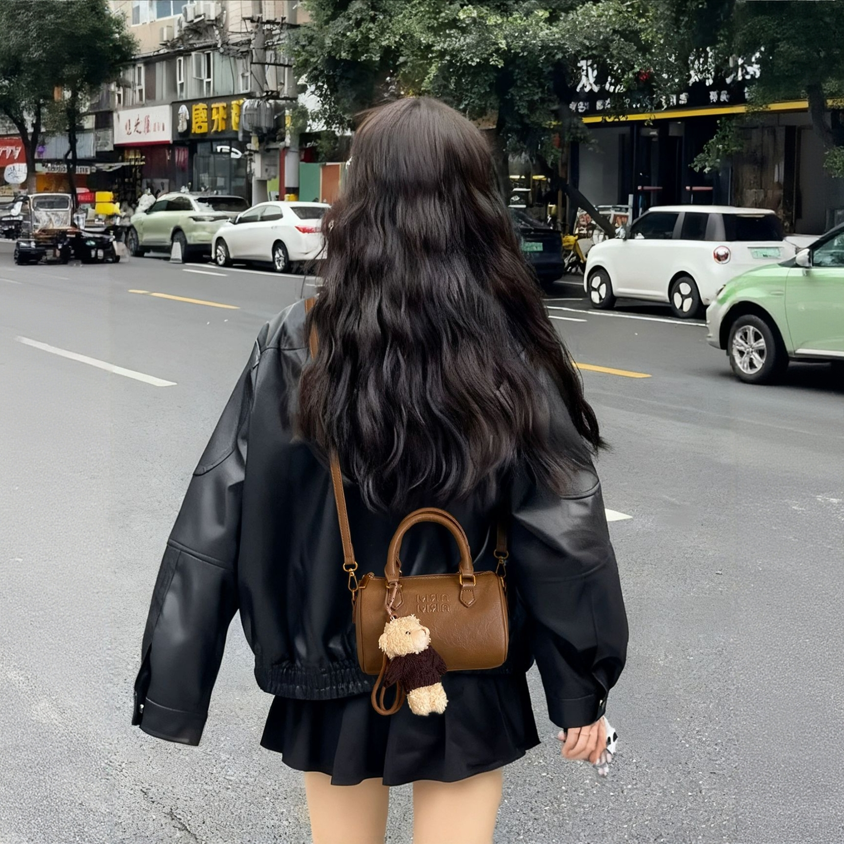 高级感手提包包女2025新款潮时尚秋季流行美拉德单肩包斜挎通勤包