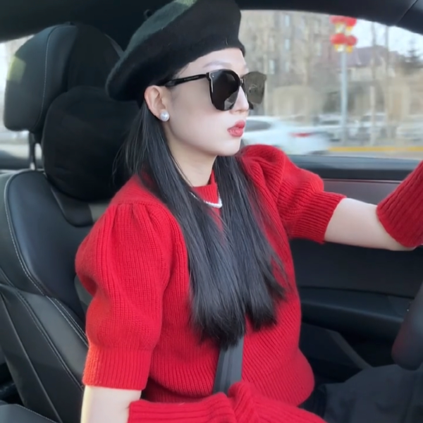 【玫瑰云霞】新年毛衣女可拆袖套设计感爆款流行针织格雷系穿搭