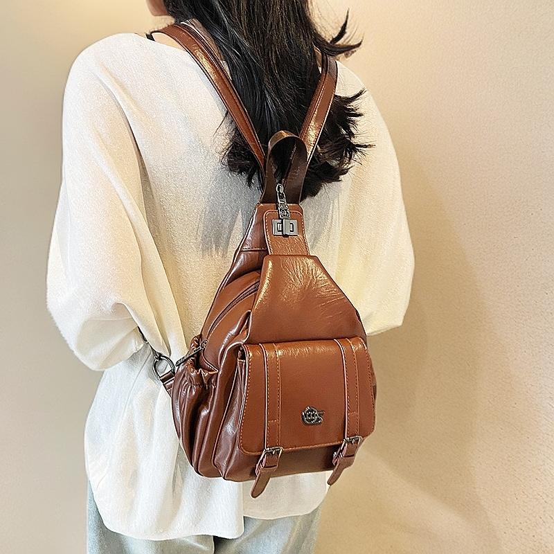 玛莎世家品牌 2025年新款单肩斜挎包多功能女款爆款通勤双肩女包