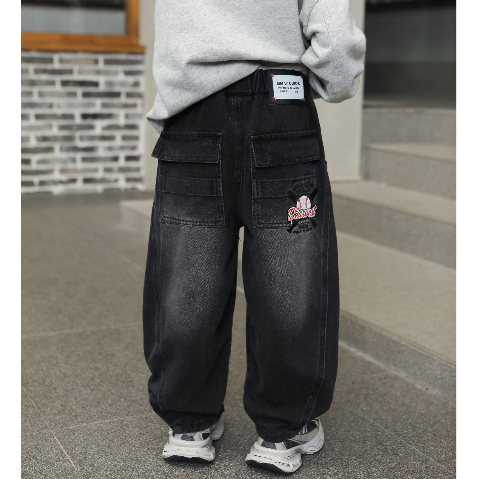 25秋季男女童同款百搭休闲舒适时尚潮流字母印花牛仔裤 A9022