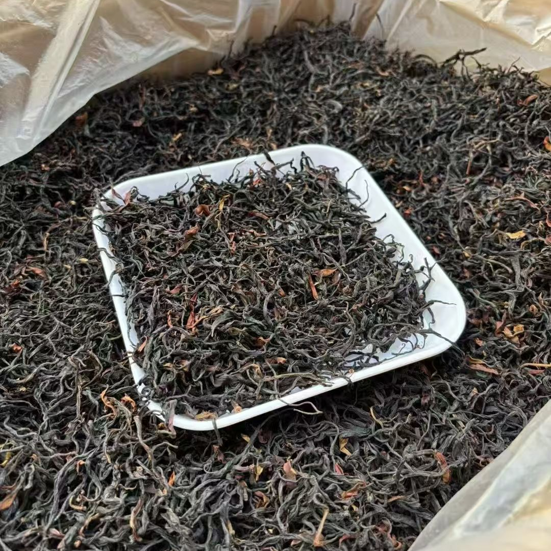 2025年云南古树野生红茶头春头采高山甜茶晒红红茶叶新茶