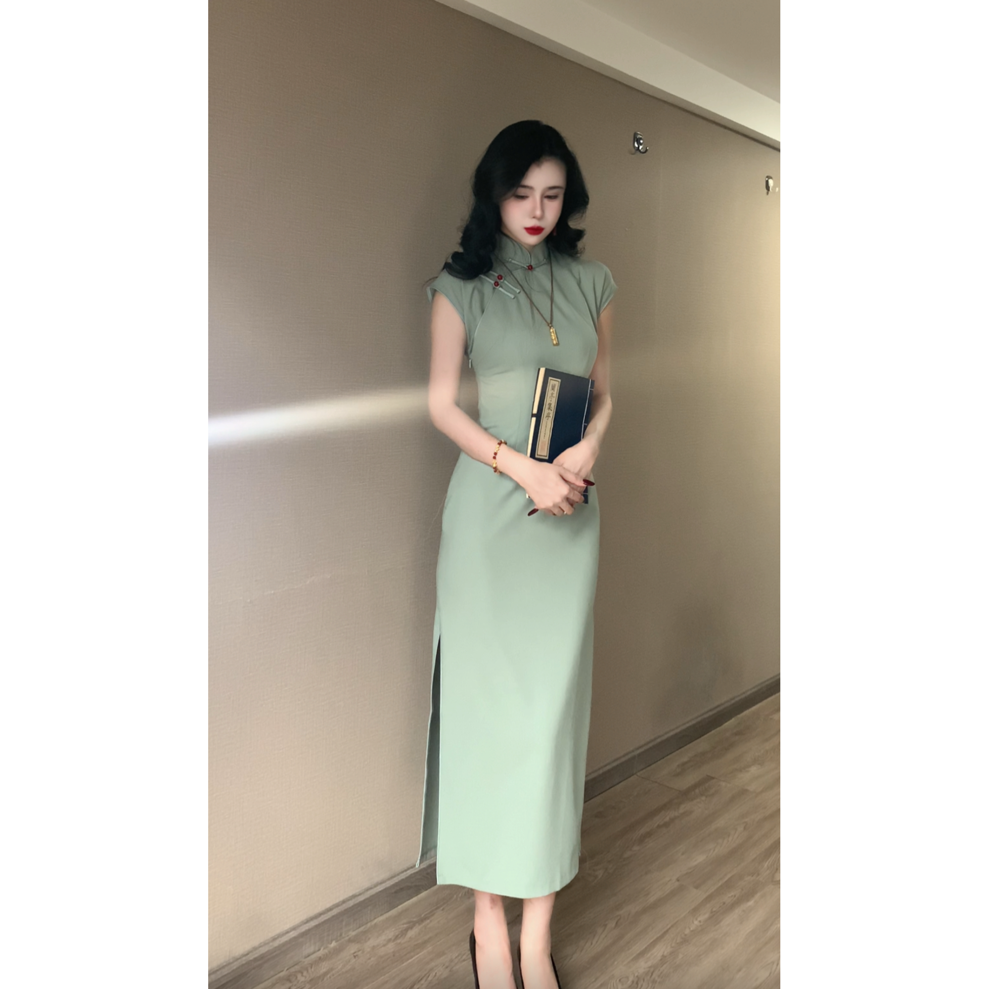 【肆季】绫曦2025春夏新款少女优雅日常旗袍裙长度约130