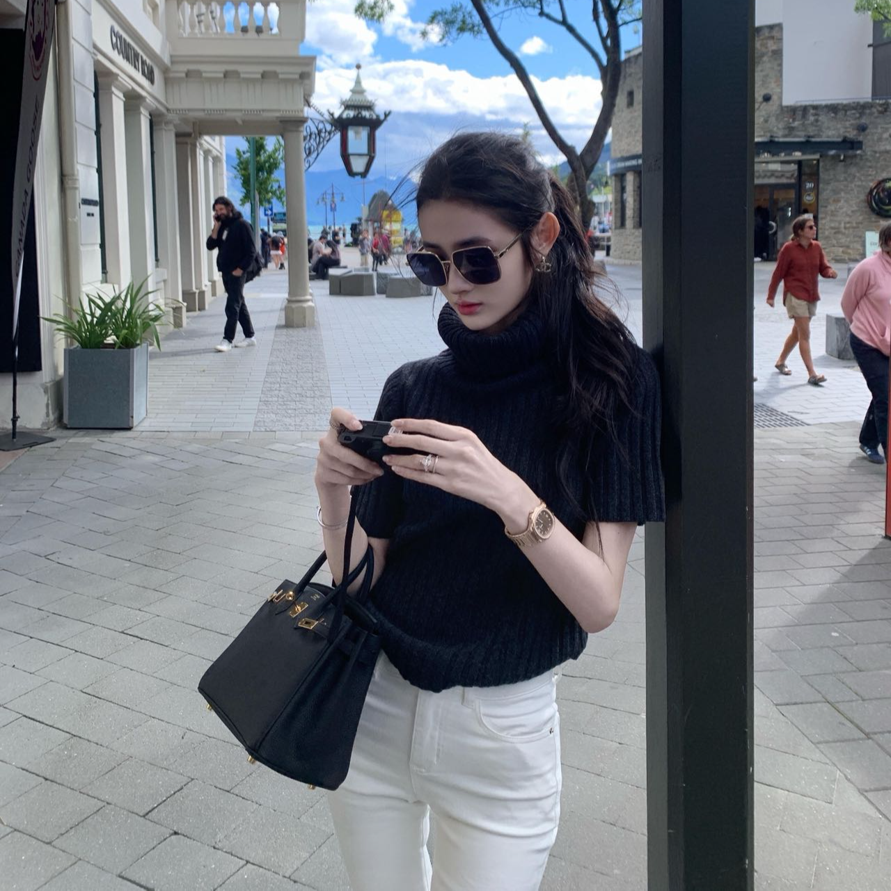 黑色高领短袖针织衫女2026春季新款修身显瘦高级感打底毛衣上衣服