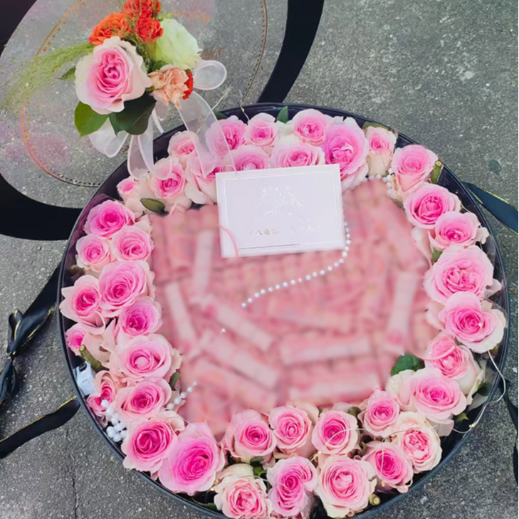 情人节带绳手提圆形透明开窗鲜花水果花束包装礼盒