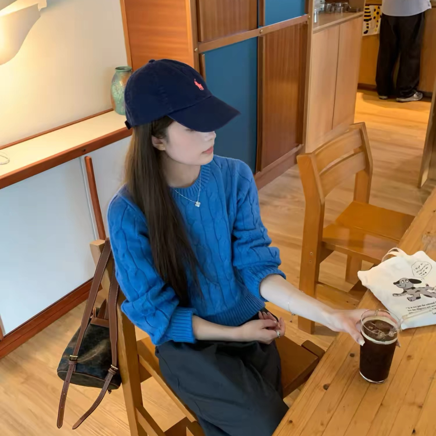 慕成家L圆领麻花百搭保暖纯色克莱因蓝休闲女圆领针织秋冬毛衣65