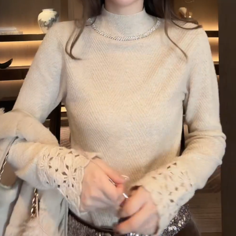 【质感定义】冬季新款时尚气质百搭蕾丝拼接显瘦针织衫LK2508801