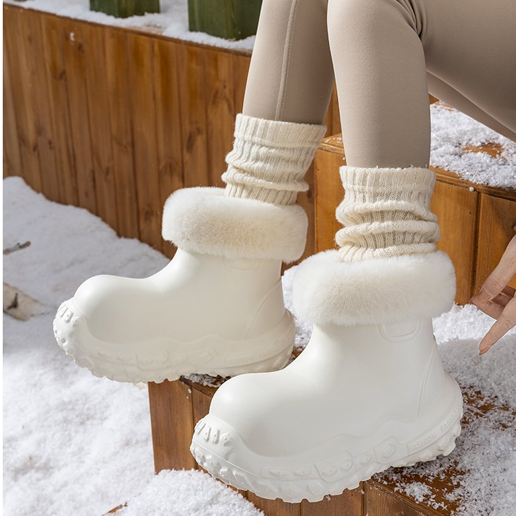 她美足2025冬季女款棉鞋百搭日常通勤雪地靴加绒款厚底增高一脚蹬