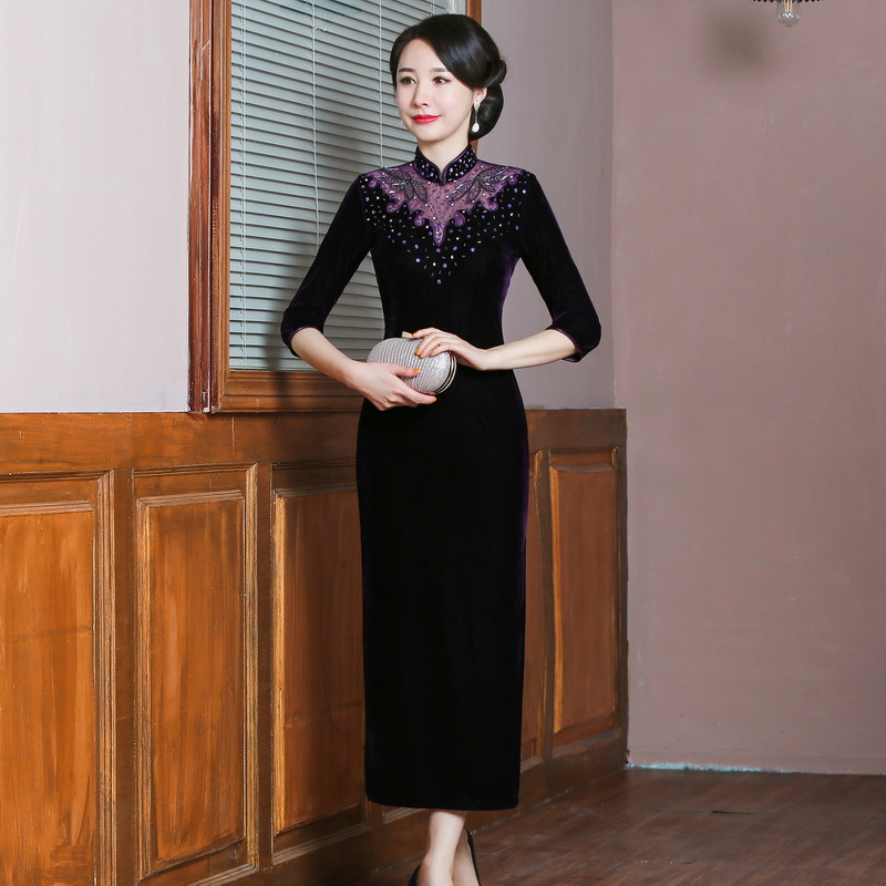 秋冬高贵金丝绒钉珠旗袍复古中国风长款修身婚礼妈妈装走秀旗袍