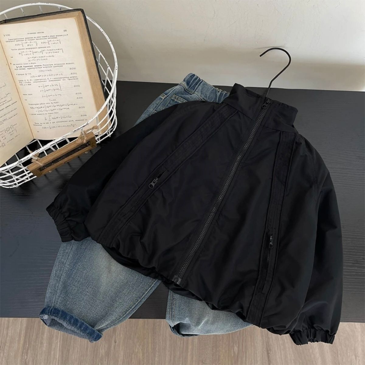 2025新款春秋装儿童韩版时尚气质潮流酷帅工装纯色高冷外套