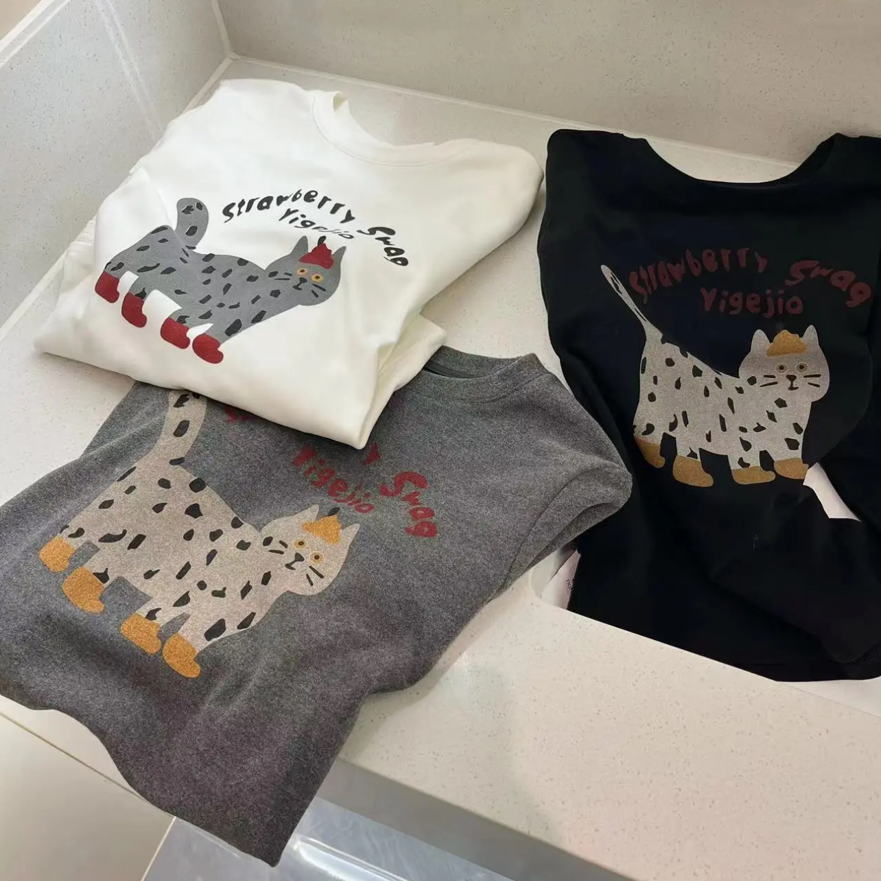 猫咪印花双面绒长袖T恤女秋冬内搭外穿百搭显瘦设计感圆领打底衫