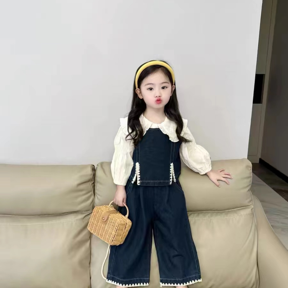 女童春秋套装2025新款森系牛仔阔腿裤小女孩洋气秋款时髦穿搭韩系