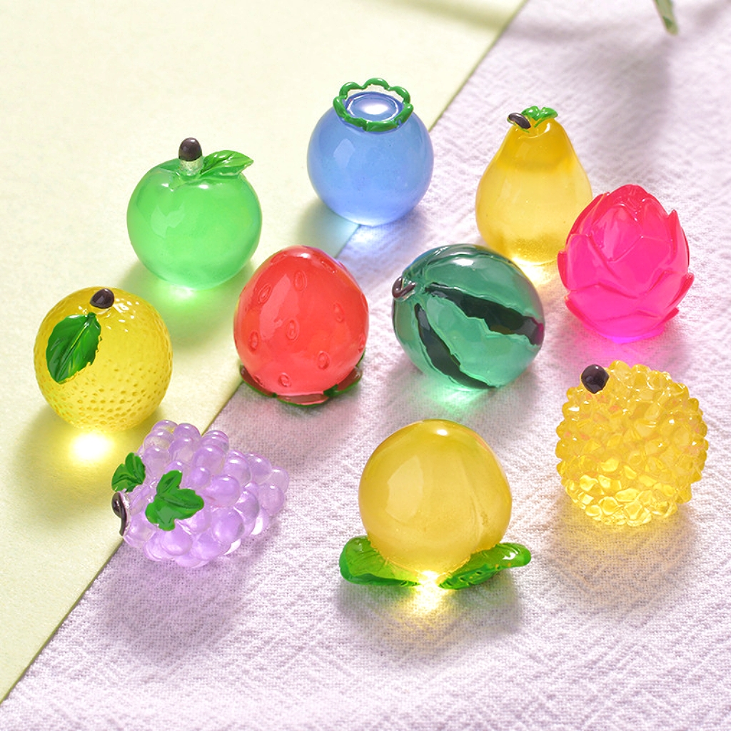 新款可爱仿真水果diy夜光摆件 创意夜光西瓜草莓葡萄树脂工艺品