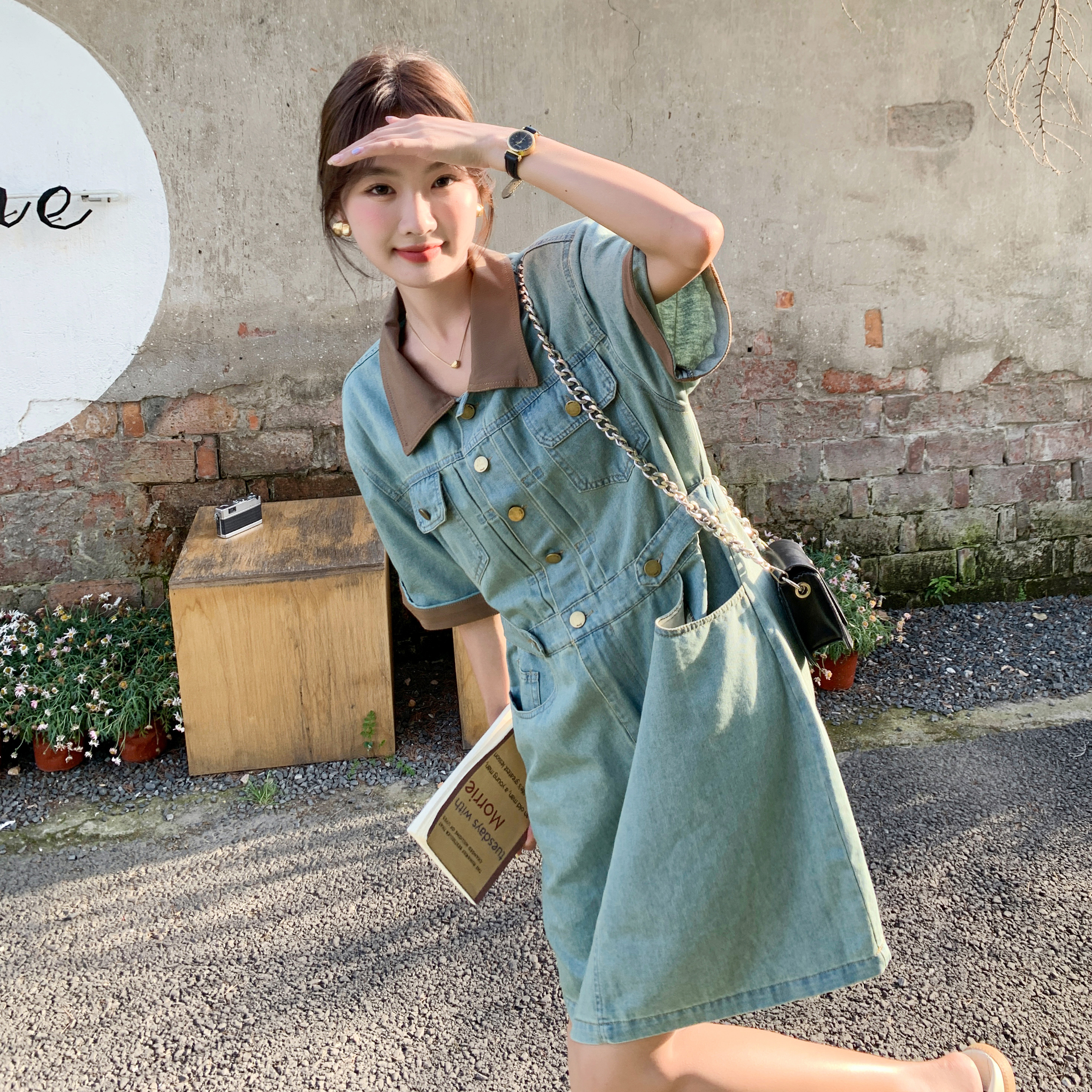 港风薄款复古牛仔连衣裙女2025夏季新款小个子法式气质蓝色衬衫裙