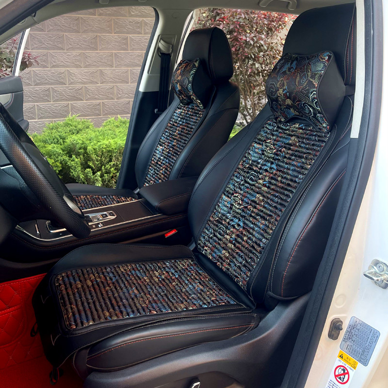 刺绣马鞍汽车坐垫苦荞壳填充四季通用透气舒适国潮防滑舒适座垫