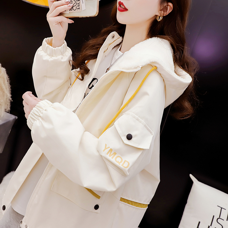 加绒加厚羊羔绒棉服外套女秋冬季2026新款宽松慵懒风休闲连帽棉衣