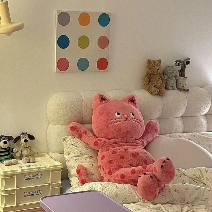 可爱波点小猫咪抱枕毛绒玩具公仔床上长条陪睡玩偶生日礼物儿童节