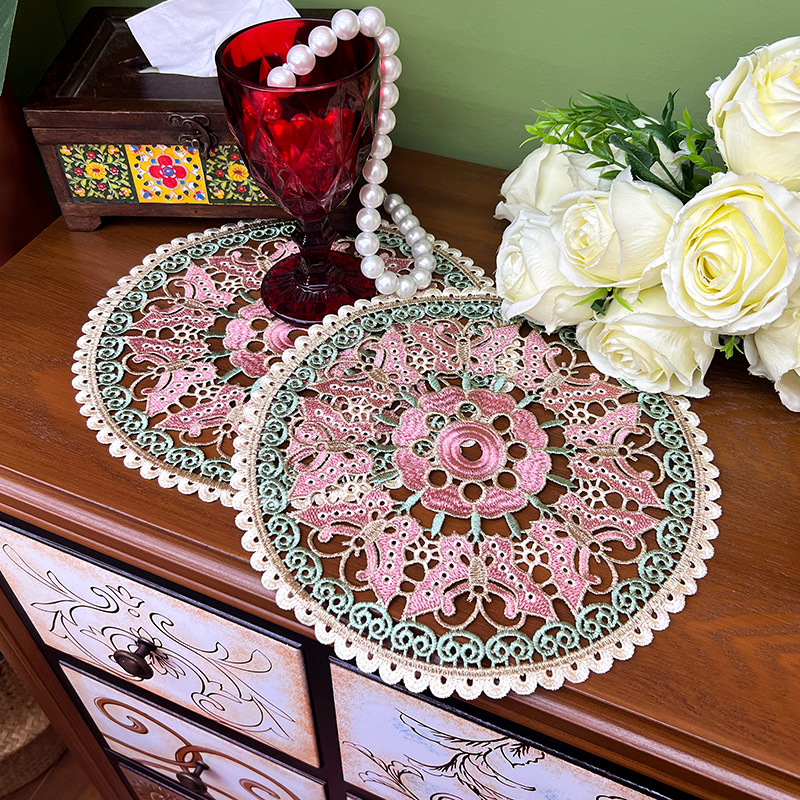 【原版加密】外贸出口复古装饰垫刺绣蝴蝶餐垫杯垫花瓶餐盘垫摆件垫