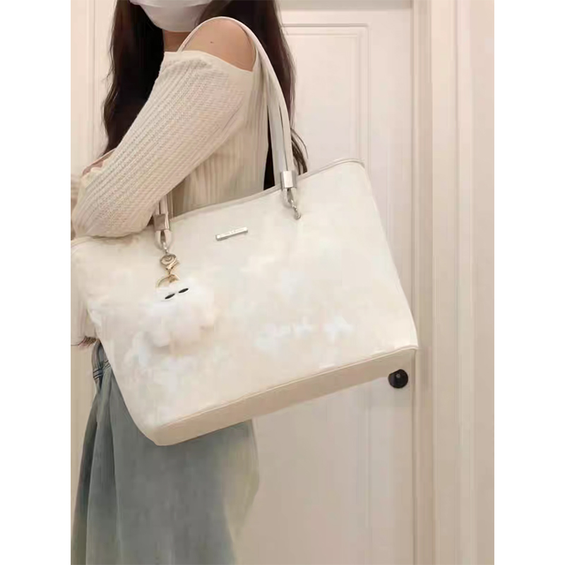 托特包包女式2024新款夏季百搭大包单肩包女士通勤大容量腋下女包