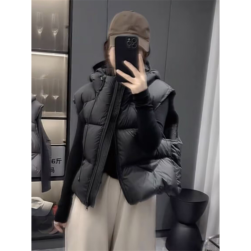 连帽马甲女外穿2025冬季新款韩版宽松时尚小个子保暖坎肩马夹