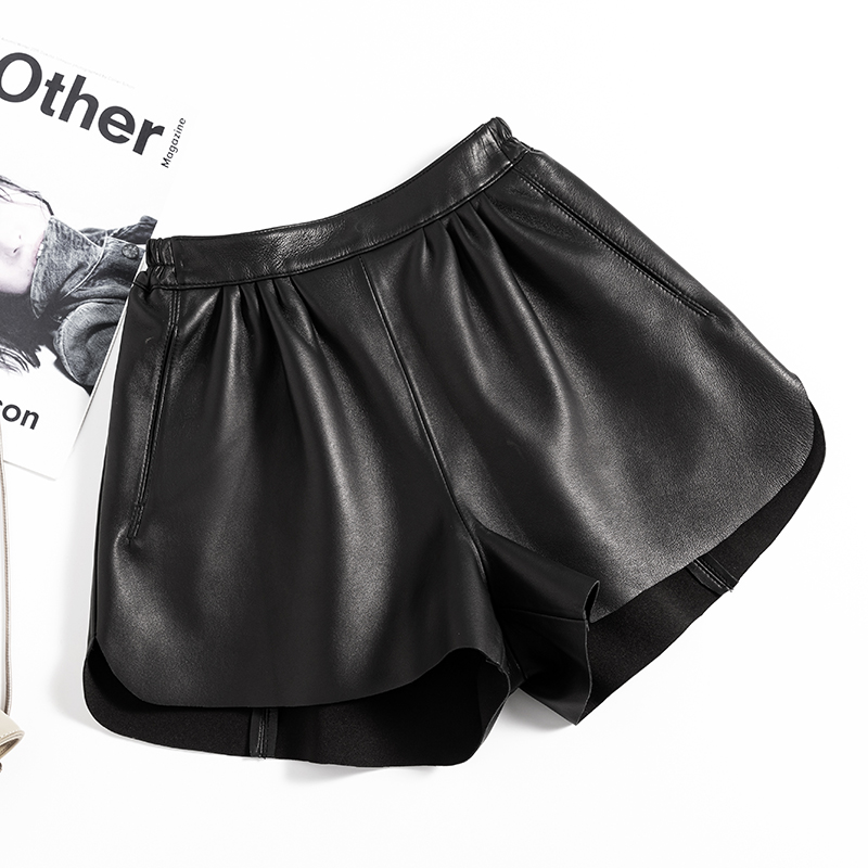 真皮短裤女2025秋冬新款松紧高腰宽松阔腿裤休闲百搭A字热裤黑色
