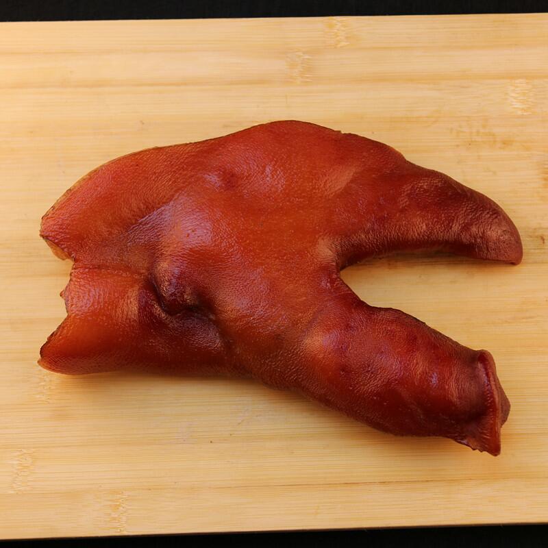 乡腊荣程荣昌猪农家烟熏五香腊猪脸腊头皮拱嘴酒店食材特色菜1斤