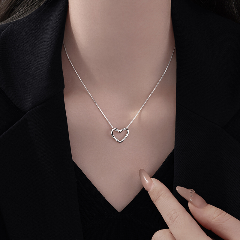 链子925银 镂空爱心项链2025新款银项链轻奢美拉德项链简约锁骨链