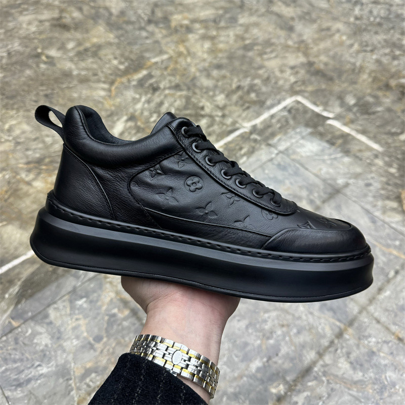 真皮男鞋秋季新款男士潮鞋头层牛皮系带百搭厚底韩版时尚休闲板鞋