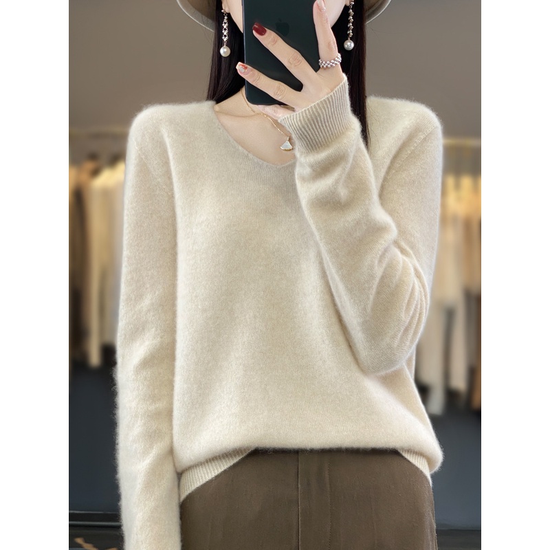 一线成衣100%纯羊毛针织衫女V领秋冬新款纯色宽松百搭羊毛打底衫