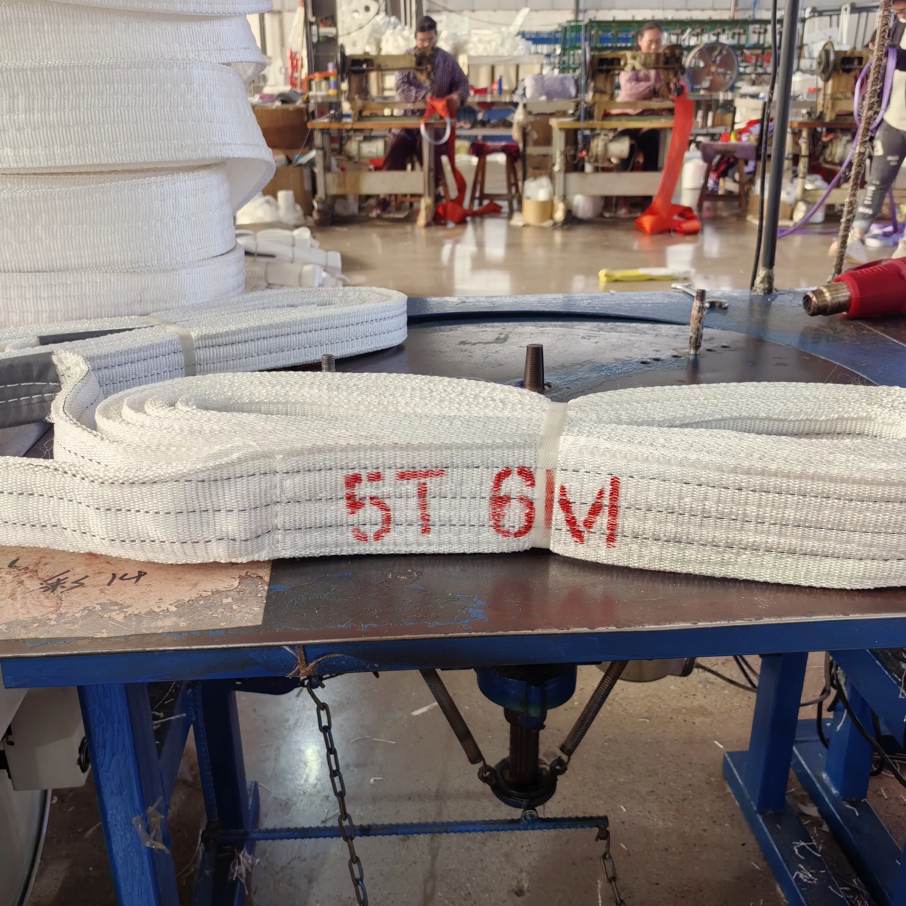 加厚扁平白色吊装带（6层特厚）双扣吊车起重工业行车专用吊装绳