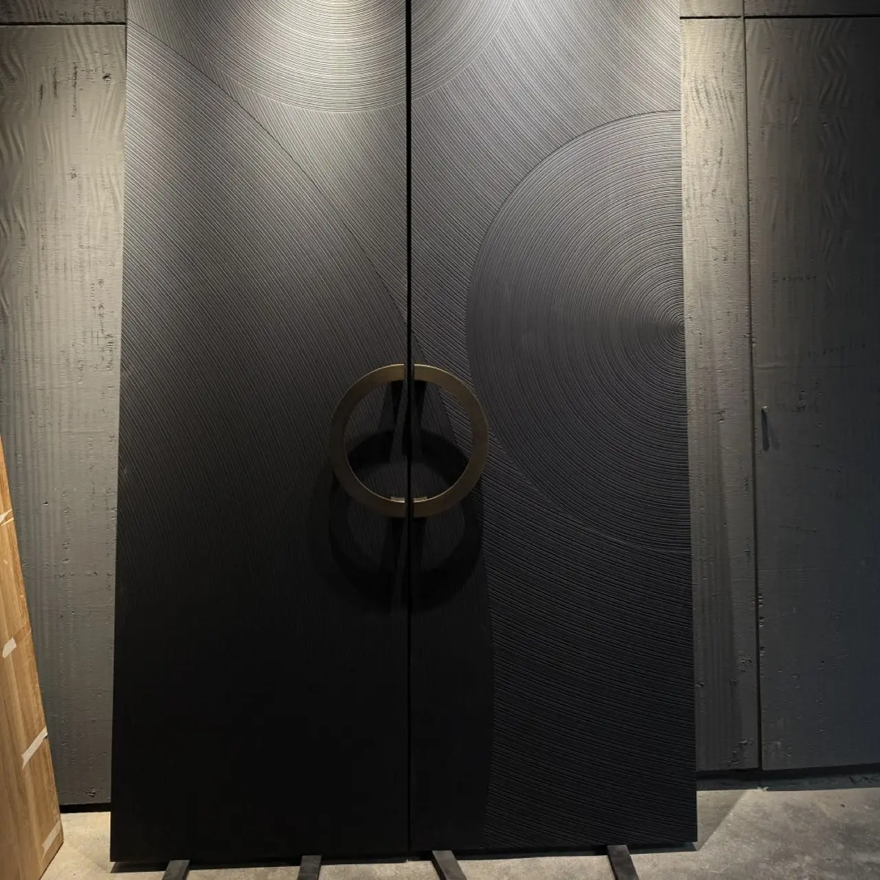 实木雕刻星辰纹理对开双开大门别墅自建房商用入户门定制工厂