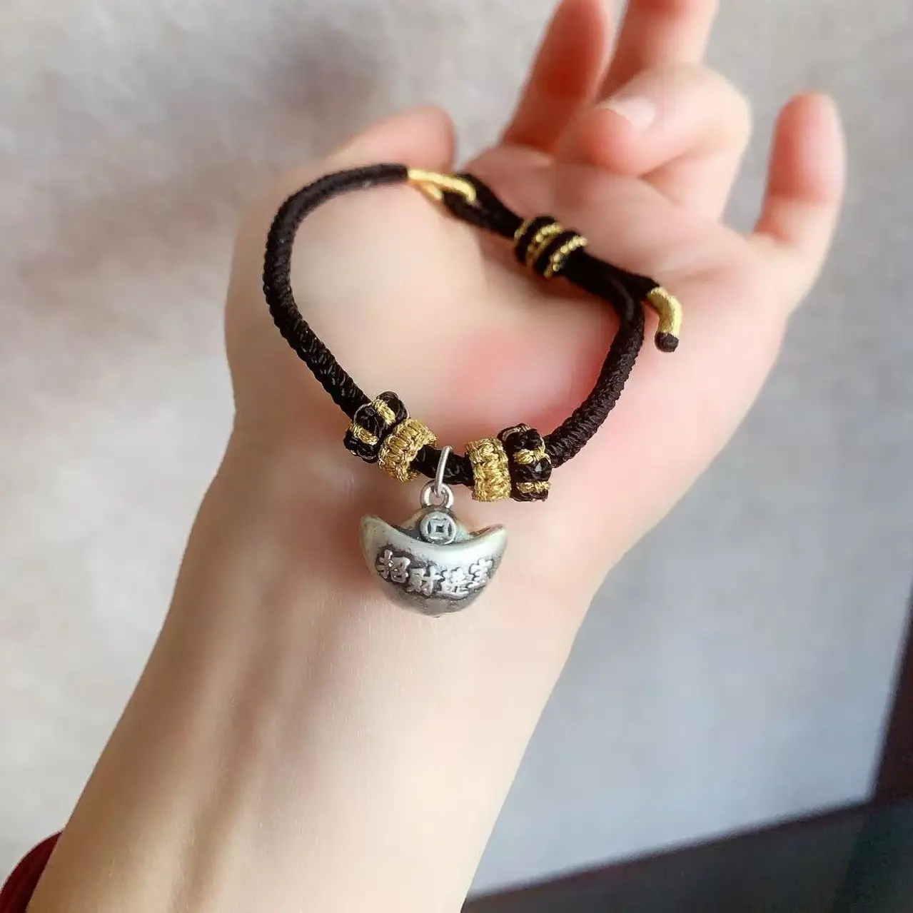 足银手链 【招财进宝】小胖元宝红绳手工编织可调节手绳情侣闺蜜