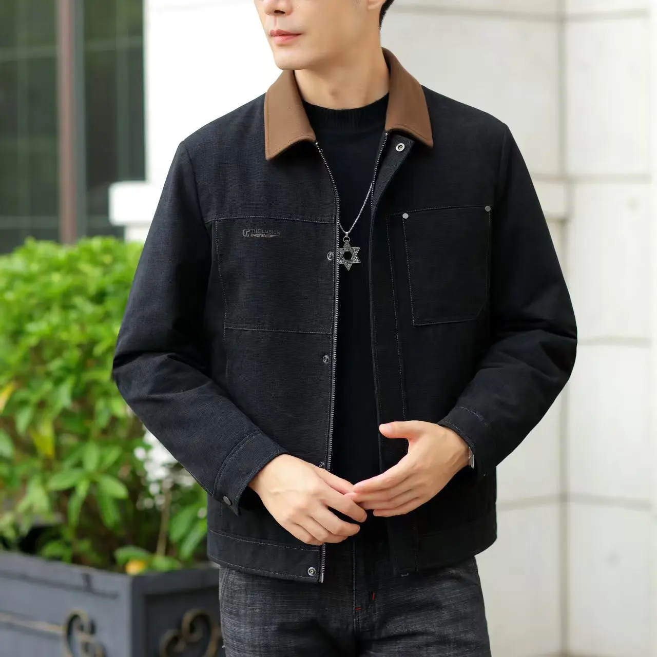 翻领男士夹克秋冬季羽绒服休闲工装风保暖百搭通勤外套男