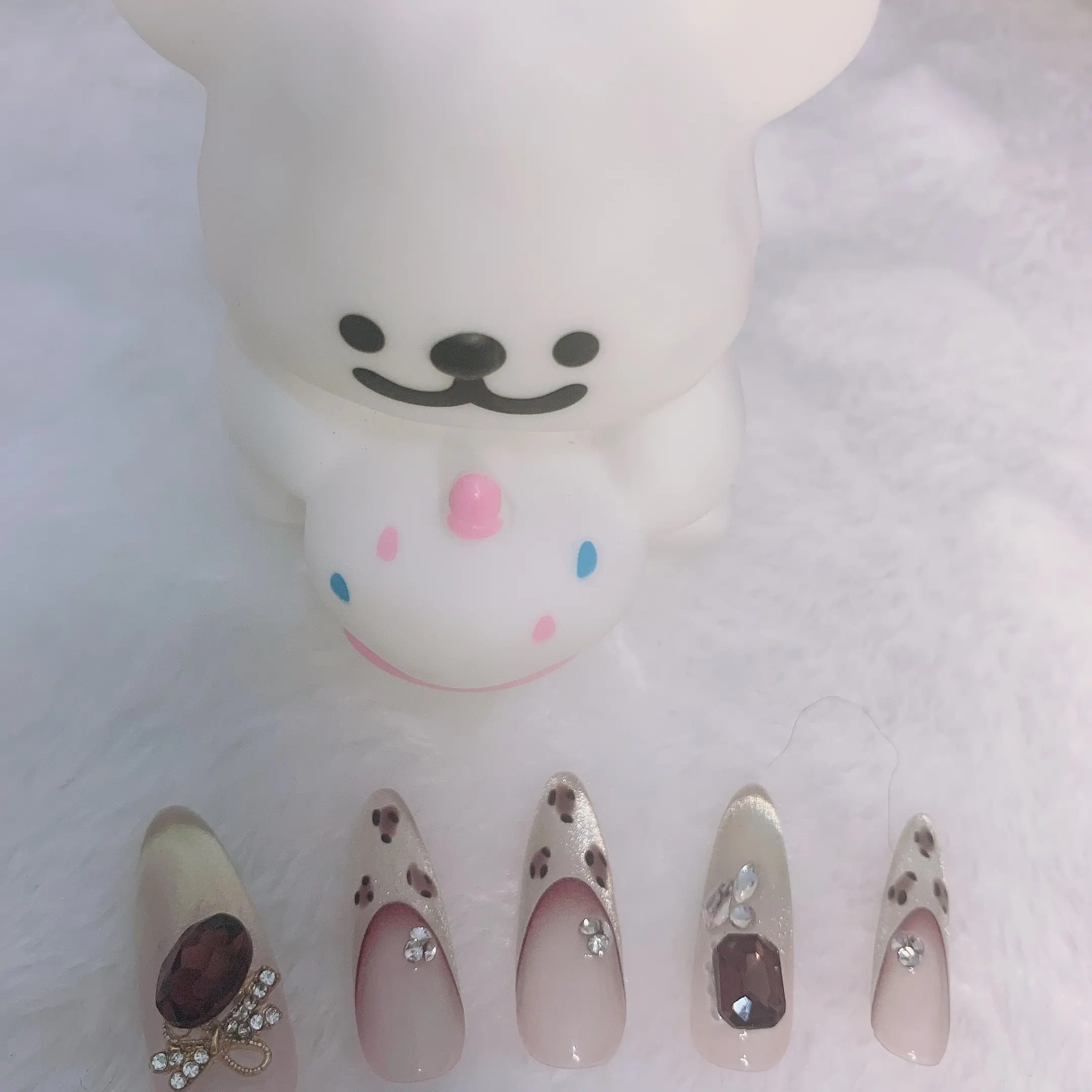 2025秋冬新款法式豹纹猫眼渐变高级感穿戴甲甜酷气质显白美甲贴片