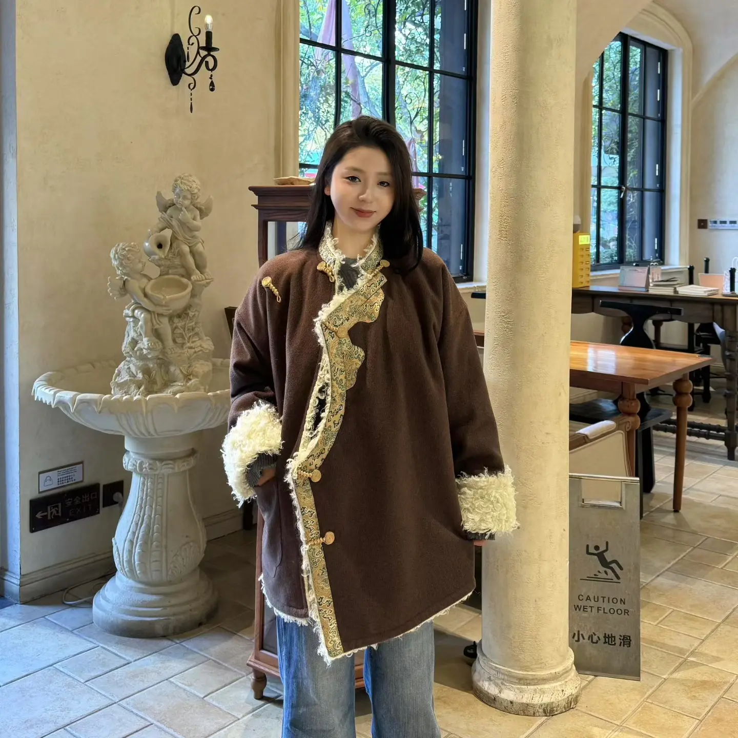 冬季加绒加厚藏式外套 男女同款 保暖毛呢外套