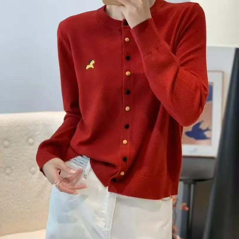 开衫款纯色刺绣长袖秋季毛针织衫女装气质红色