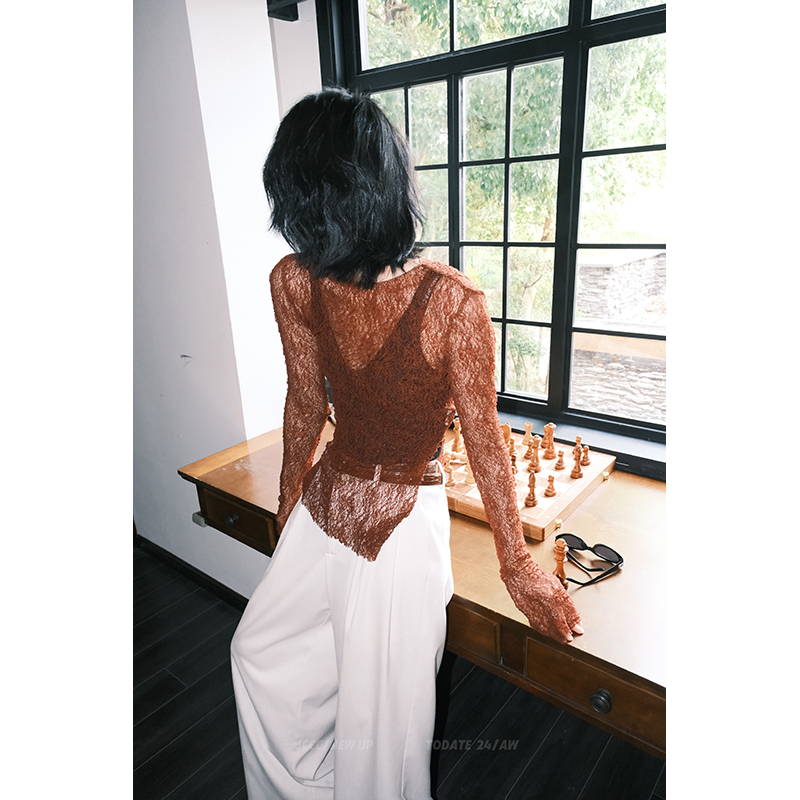 JCCC影子【可可尼】复古经典长袖蕾丝打底衫JE4FOS10