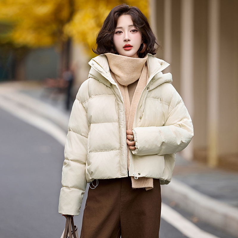 面包羽绒服女款2025新款小个子宽松休闲加厚白鸭绒保暖连帽短外套