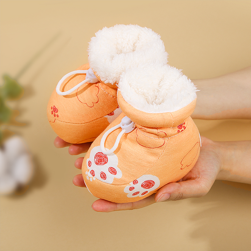 婴儿保暖防掉鞋纯棉卡通加厚加绒秋冬鞋子软底新生儿女宝可宝宝鞋
