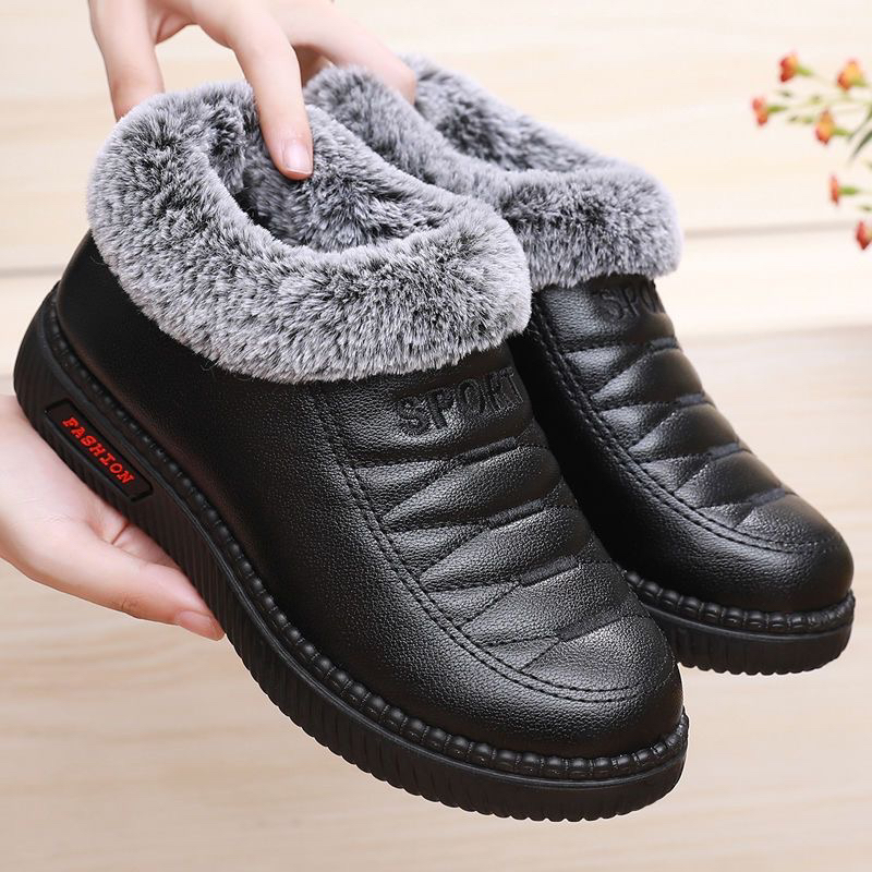 冬季防滑老北京布鞋女老人棉鞋加绒保暖奶奶防水软底中老年妈妈鞋