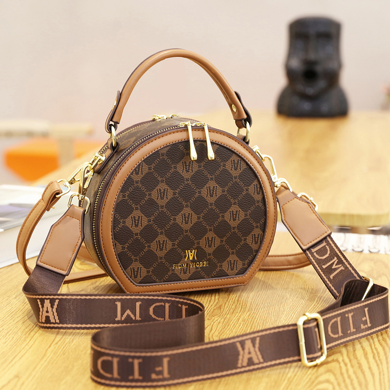 迷你小包包女2025新款潮时尚简约百搭小圆包手提单肩斜挎软皮女包