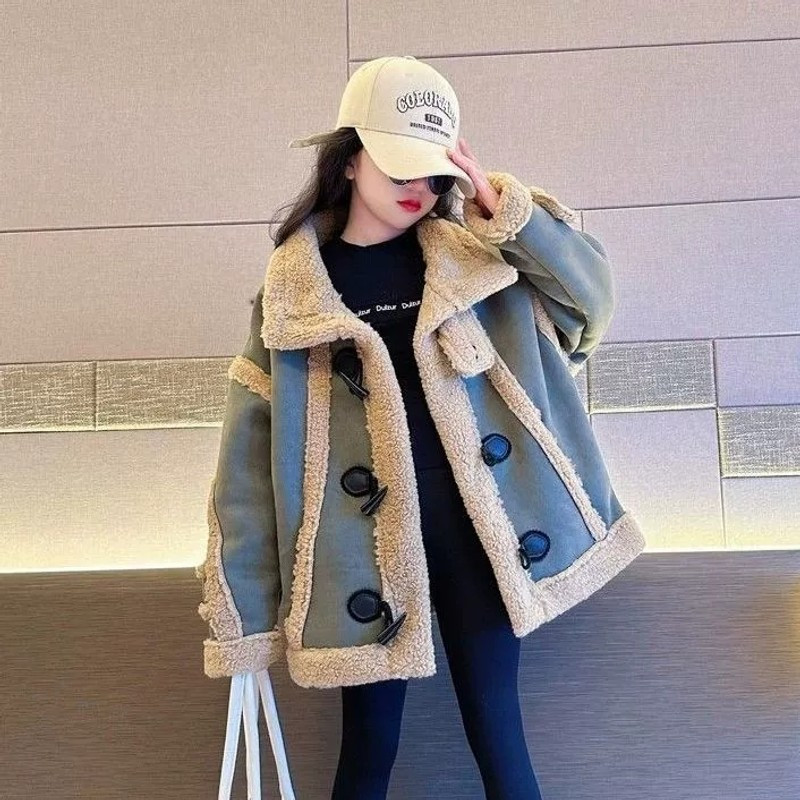 女童皮毛一体外套秋冬款2025新款儿童大童冬季加绒加厚羊羔绒冬装