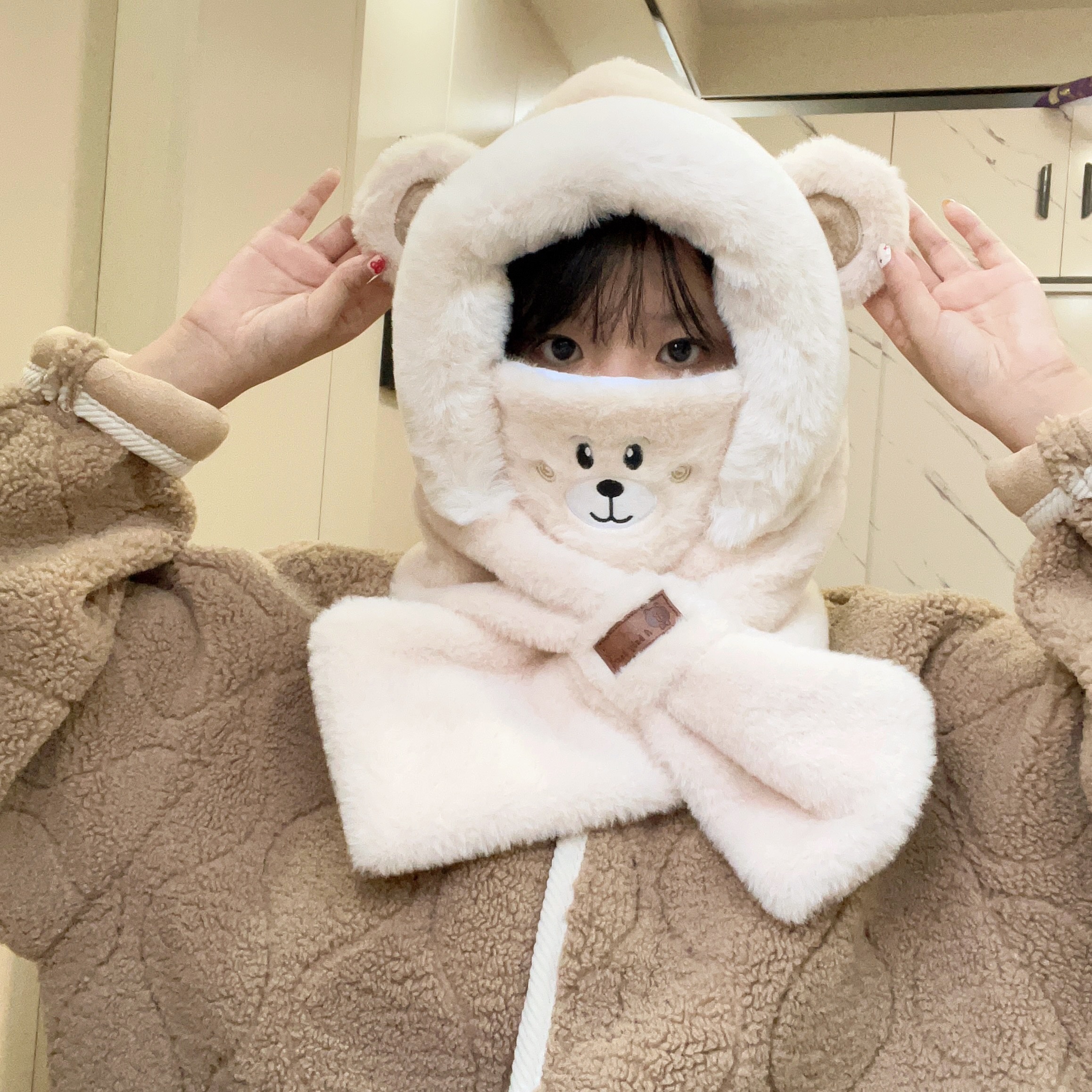 可爱小熊帽子围巾一体保暖女秋冬加绒加厚护耳防风骑行