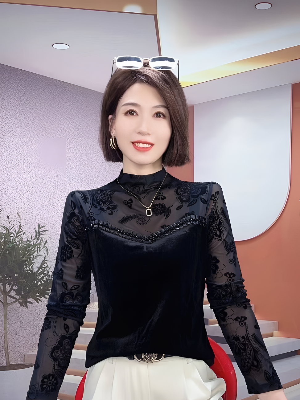 立领网纱烫钻2025秋冬季高贵上档次妈妈装遮肚潮T气质打底衫上衣