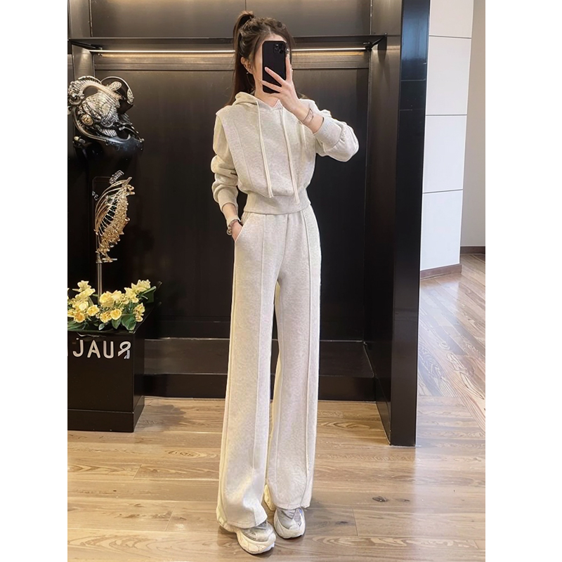 4012小个子定制时尚运动套装秋冬款加绒设计感卫衣微裤休闲套装