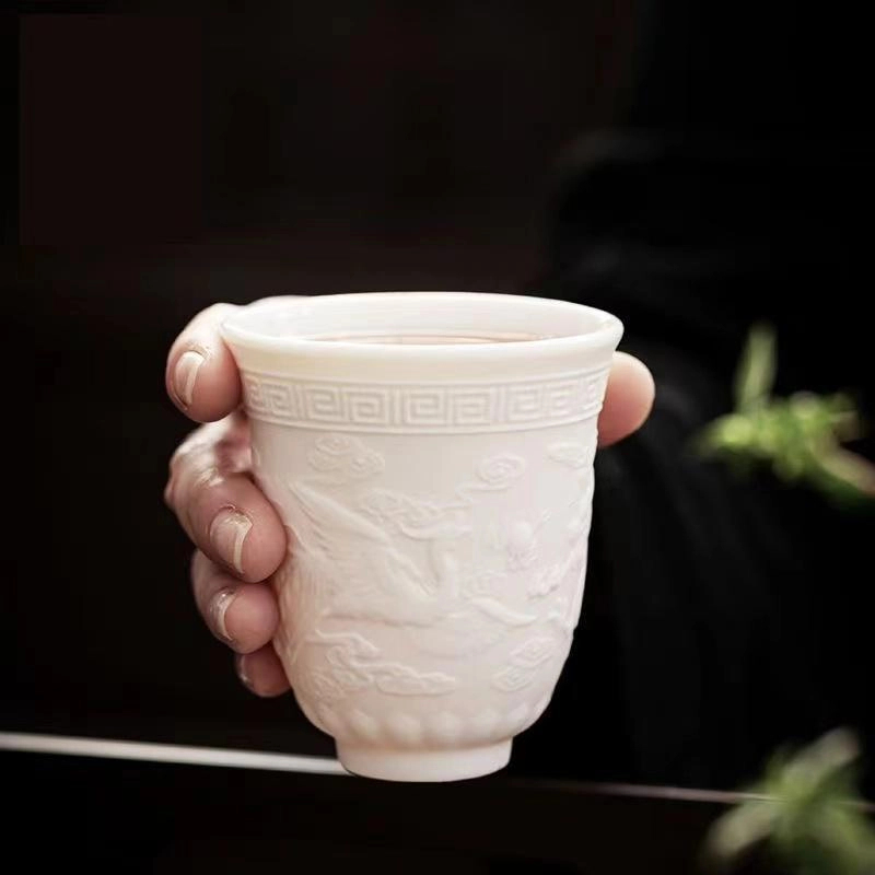 （特价福利）凤呈祥杯浮雕羊脂白瓷杯龙凤杯主人茶杯