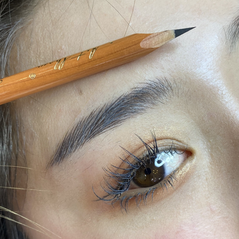 艾图秀防水防汗持久不脱色野生眉根根分明硬芯初学者砍刀纤细眉笔