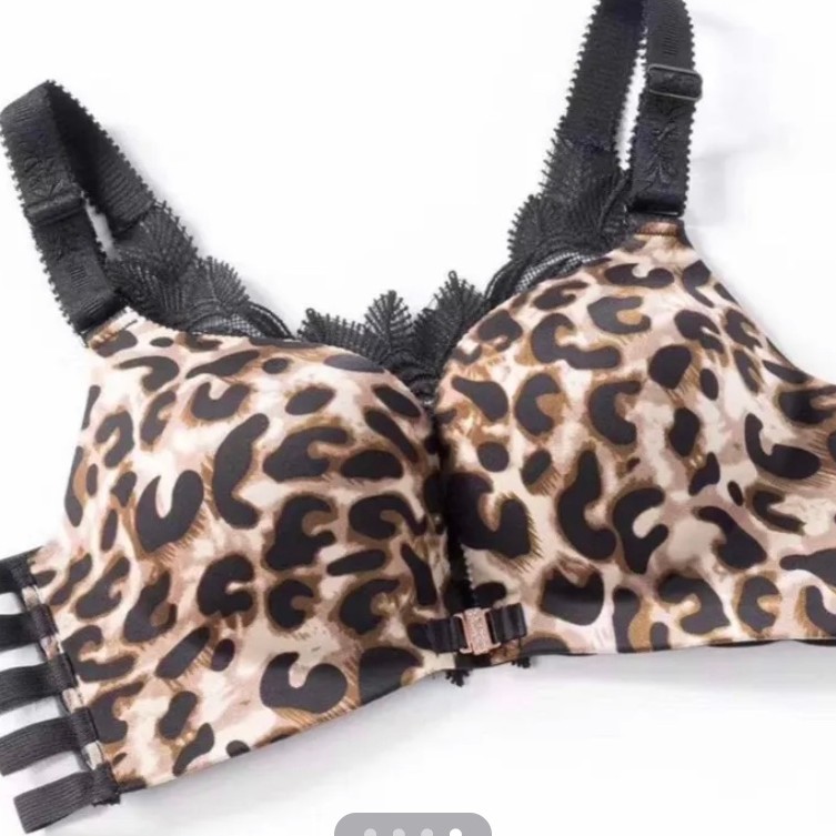 972玫瑰加厚时尚潮流AB美背。 6个颜色 尺码36-40码